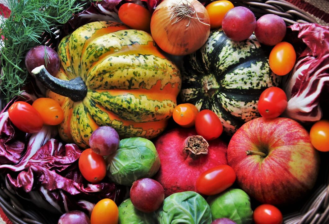 ब्लड ग्रुप II वाले लोगों के आहार में सब्जियां और फल शामिल होने चाहिए।