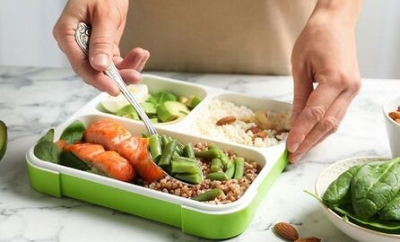 पेट और बाजू में वजन कम करने के लिए पोषण संबंधी सुधार